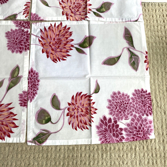 Cloth Napkins Set of 4 White Cotton & Pink Flowers Cottage Chic Farmhouse Floral - Picture 3 of 5